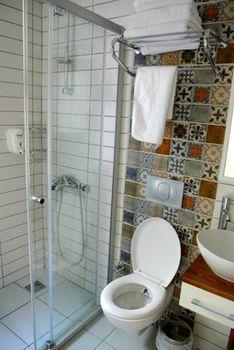 Hideaway Hotel