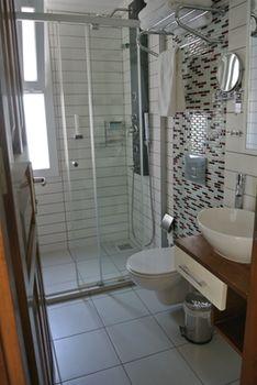 Hideaway Hotel