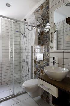 Hideaway Hotel