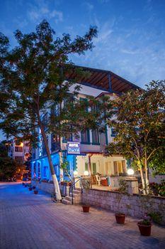 Hotel Puya