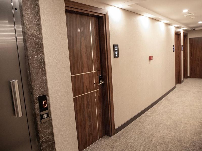 Shining Star Hotel