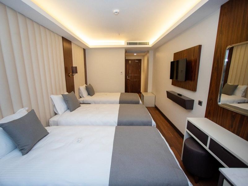 Shining Star Hotel