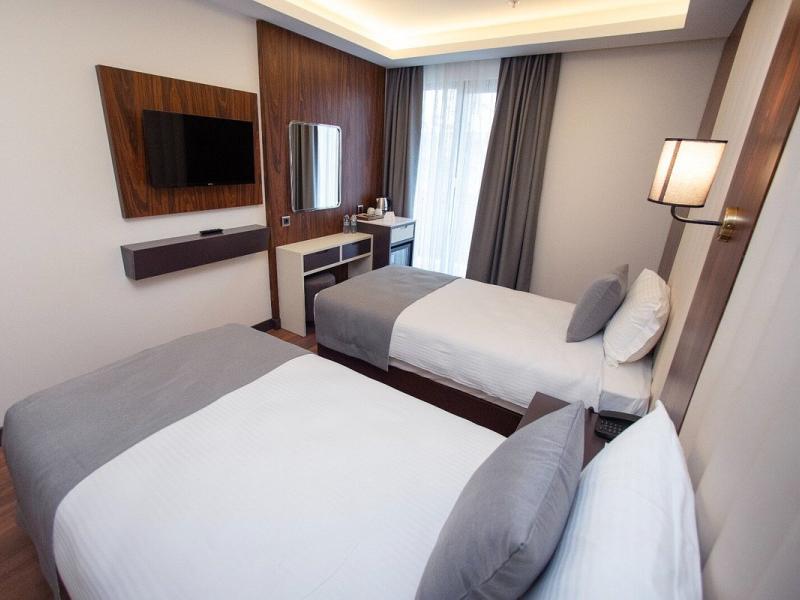 Shining Star Hotel