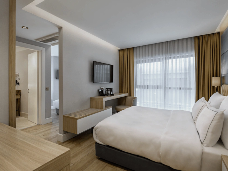 Gleam Bomonti Hotel