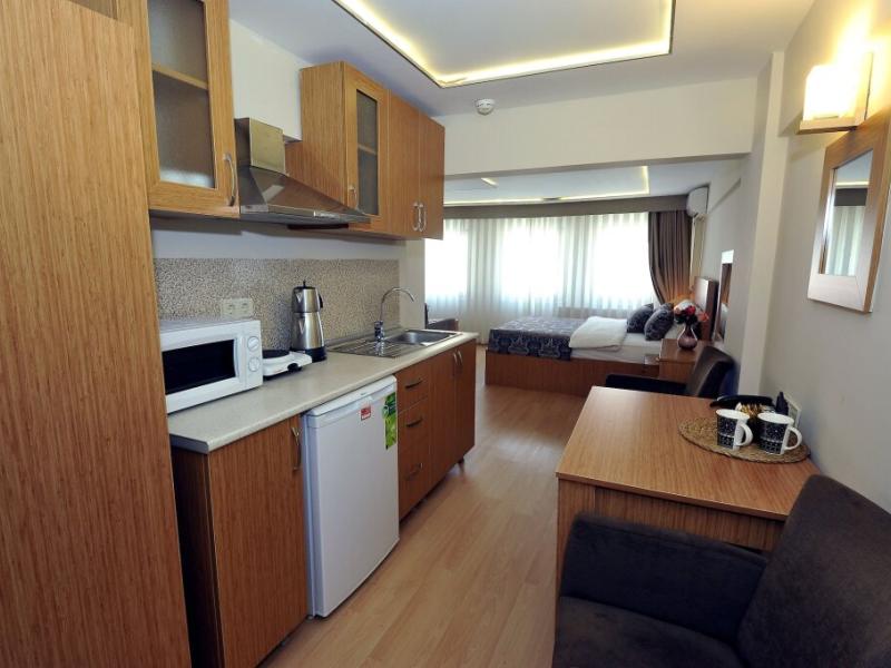 Aiza Suites