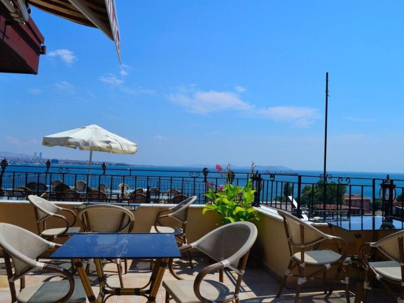 Alp Guesthouse