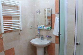 RIS Central Apartments Yerevan