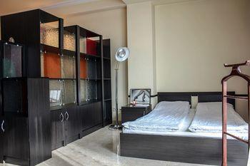 RIS Central Apartments Yerevan