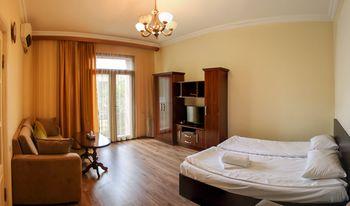 RIS Central Apartments Yerevan