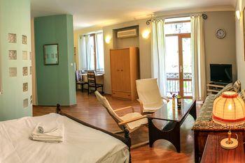 RIS Central Apartments Yerevan
