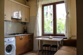 RIS Central Apartments Yerevan