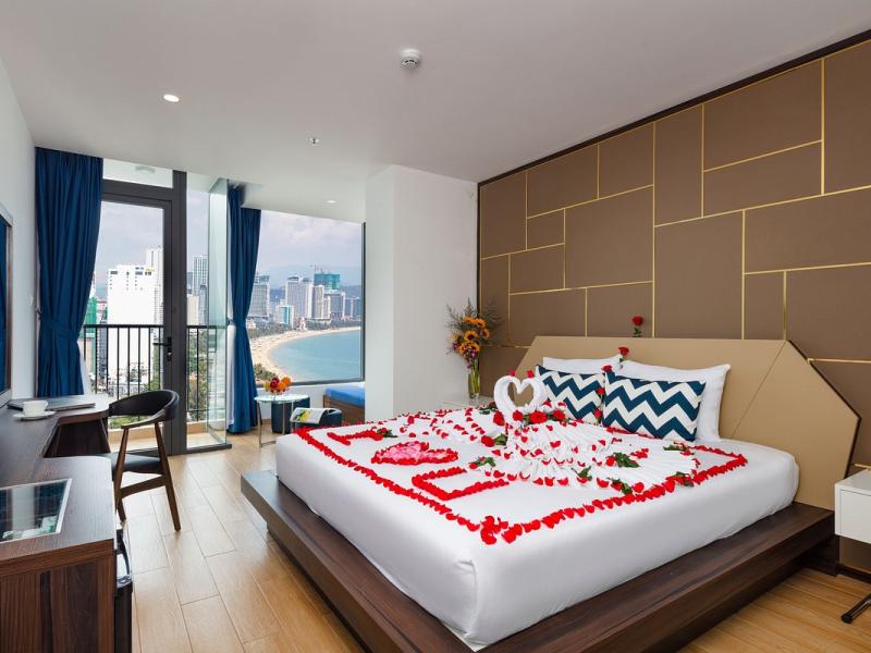 Crown Hotel Nha Trang
