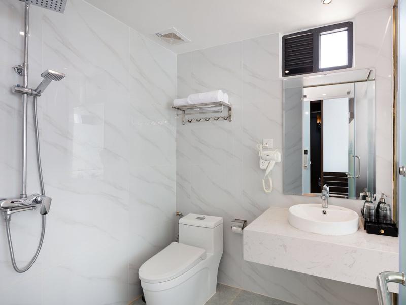 Crown Hotel Nha Trang