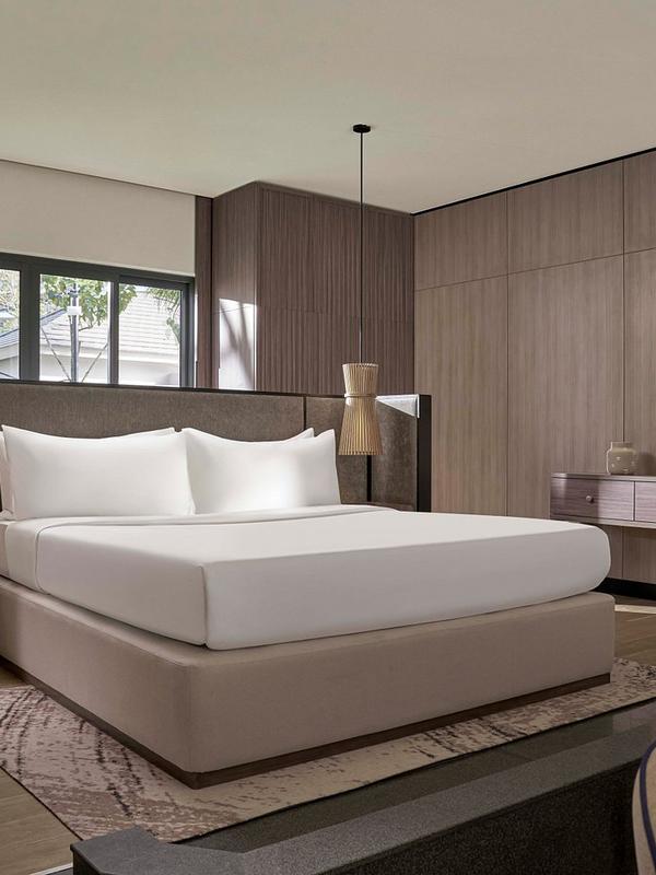 Crowne Plaza Phu Quoc Starbay