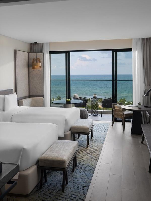 Crowne Plaza Phu Quoc Starbay