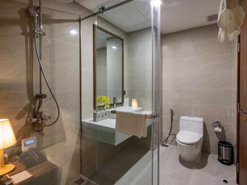 Miracle Luxury Hotel