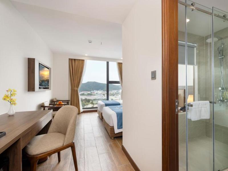 Miracle Luxury Hotel