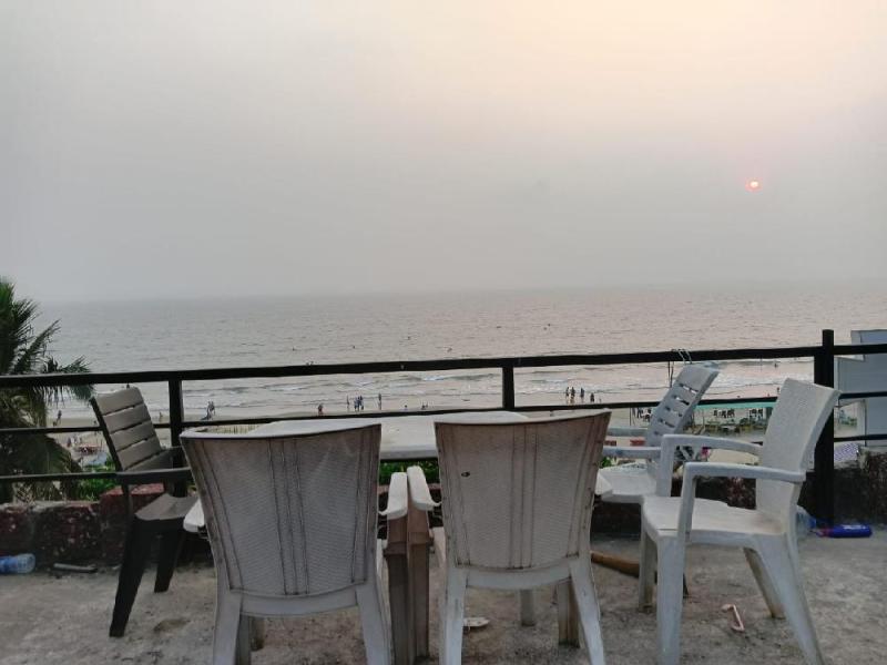 21 Coconuts Inn Arambol