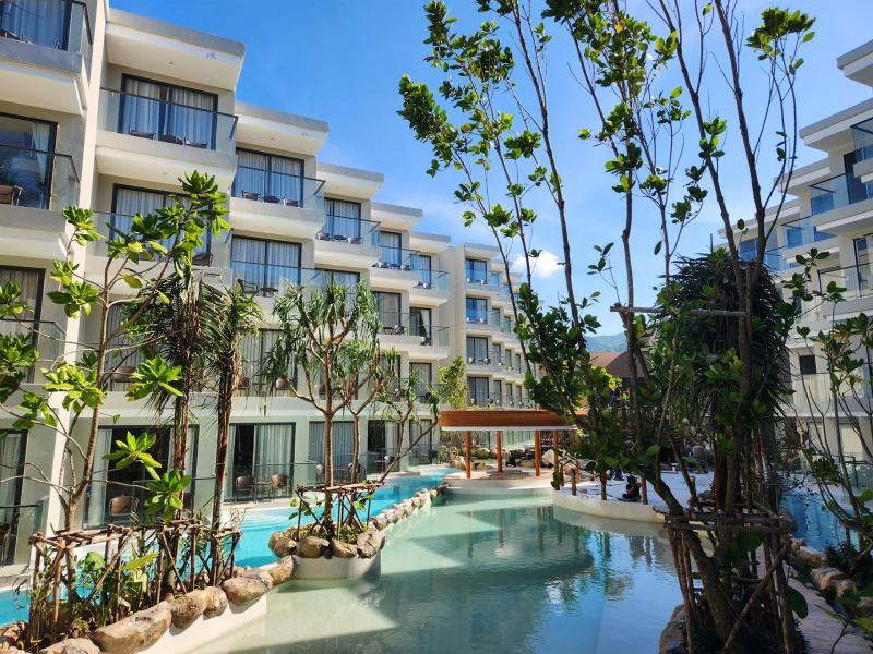 Phuket Emerald Beach Resort & Spa