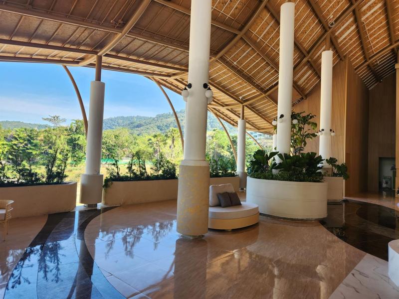 Phuket Emerald Beach Resort & Spa