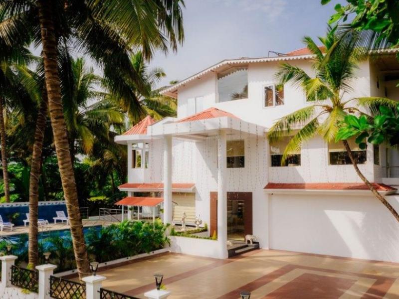 Krishna Beach Resort & Spa