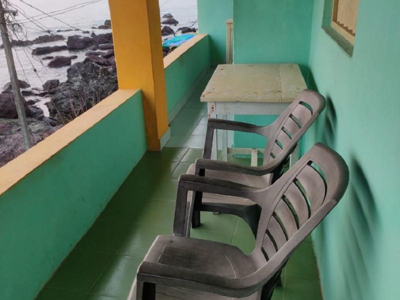 Sunny Cliff Stay (Arambol)