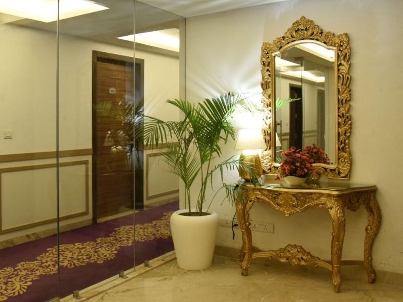The Exotica Grand