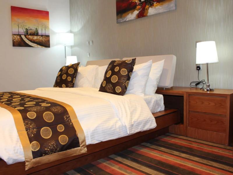 Al Mansour Plaza Hotel