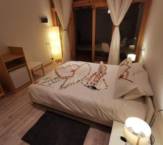 Origami Inn Himandhoo