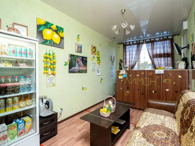 Лимон на Лужской