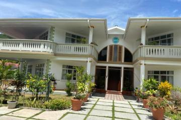 Отель 340 Degrees Mountain View Apartments Сейшелы, о Маэ, фото 5