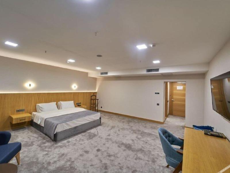 Asli Makon Hotel