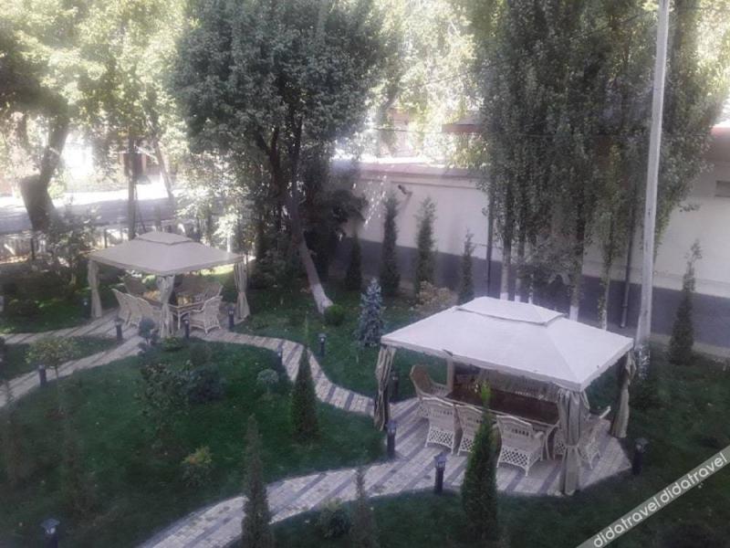 Asli Makon Hotel