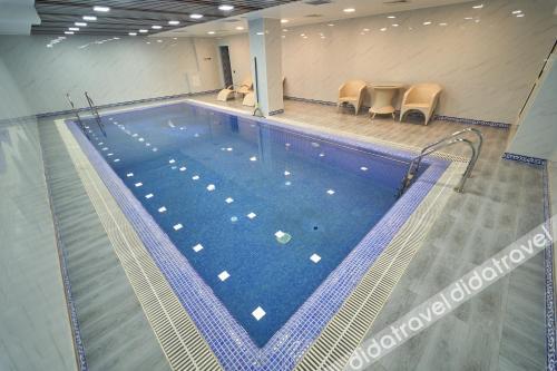 Asli Makon Hotel
