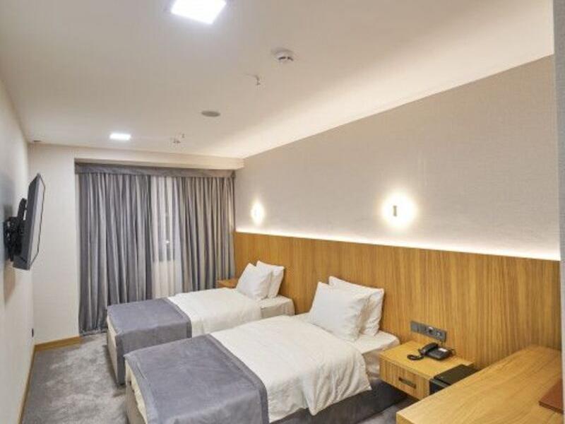 Asli Makon Hotel