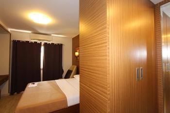 Honey Lodge