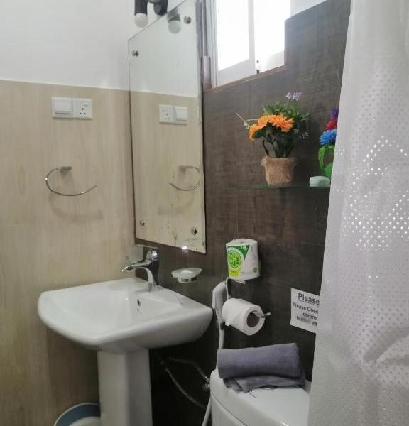 Le Petit Hotel & Restaurant