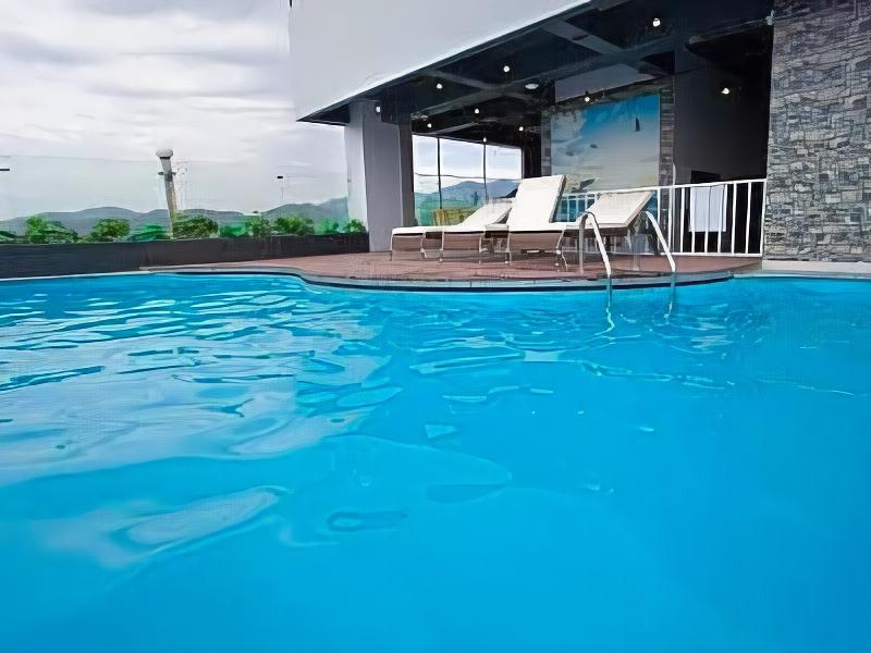 Royal Hpm Hotel