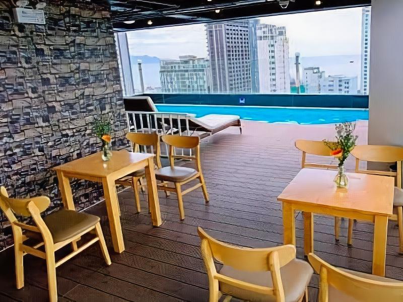 Royal Hpm Hotel