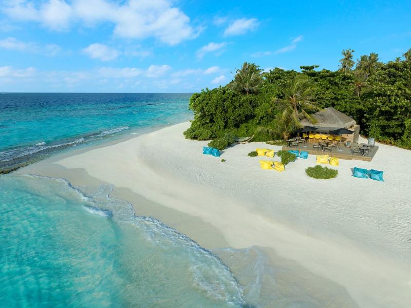 Avani+ Fares Maldives Resort