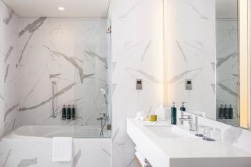 Отель Doubletree By Hilton Fujairah City ОАЭ, Фуджейра, фото 10