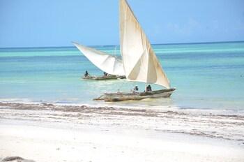 Tikitam Palms Boutique Hotel