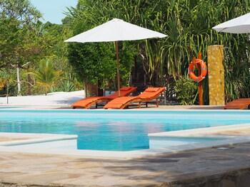 Tikitam Palms Boutique Hotel