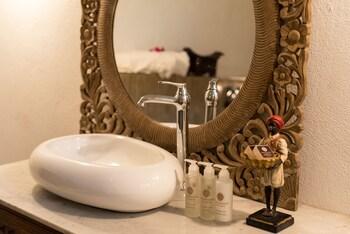Tikitam Palms Boutique Hotel