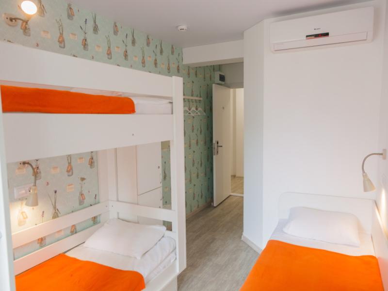 Арт Oтель Центральный