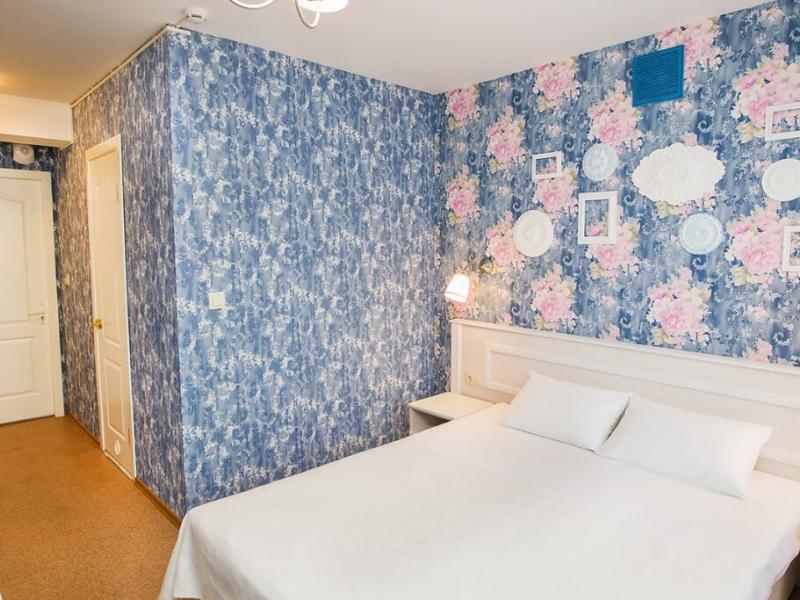 Арт Oтель Центральный