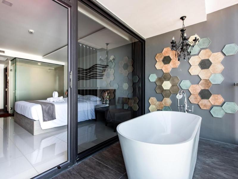 Blackwoods Hotel Pattaya