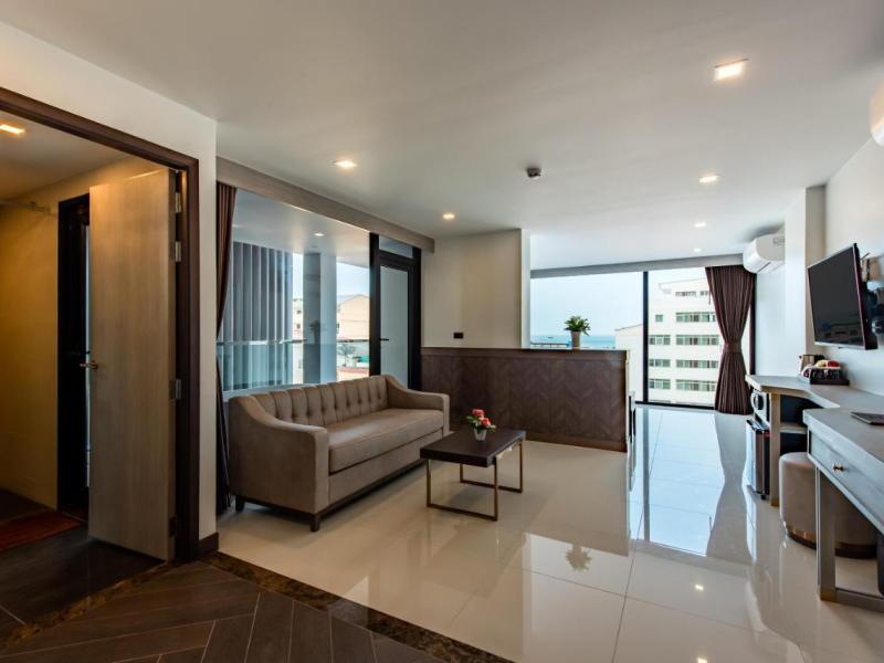 Blackwoods Hotel Pattaya