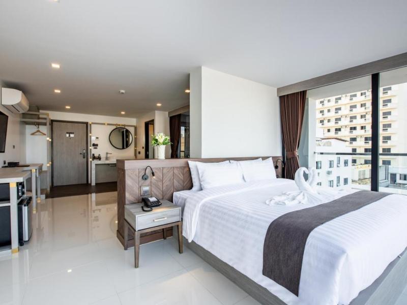 Blackwoods Hotel Pattaya
