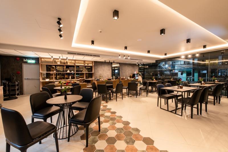 Blackwoods Hotel Pattaya